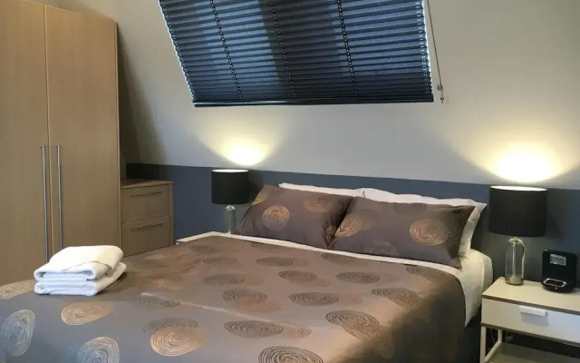 Semaphore Blue Apartments