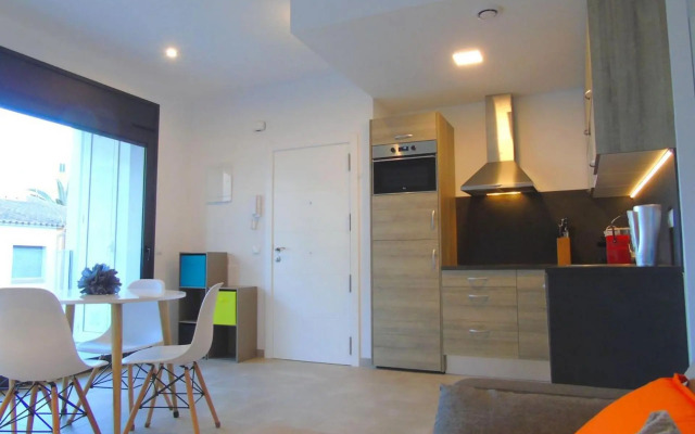 Appartement proche mer avec piscine Rosas