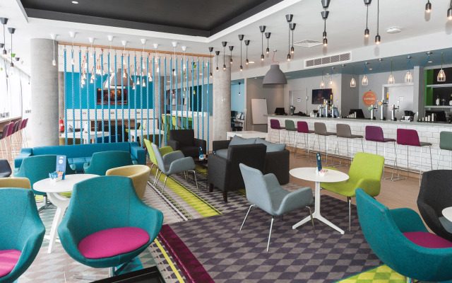 Holiday Inn Express Aberdeen Airport by IHG