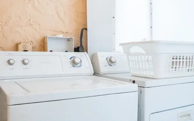 SoHo 2 BR with Parking and WiFi by Frontdesk