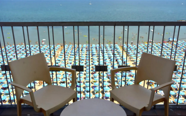 Hotel Diplomat Marine