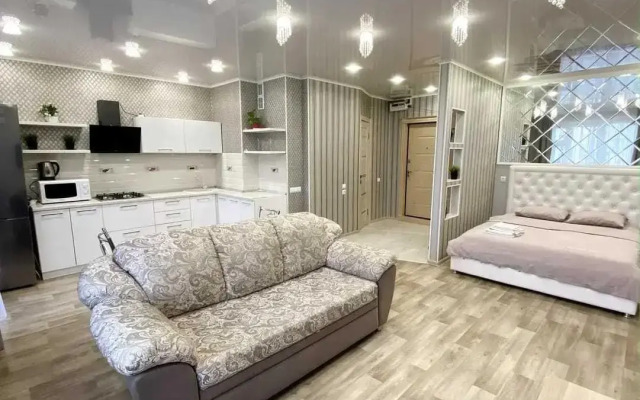 Апартаменты на улице Сергея Максютова 7