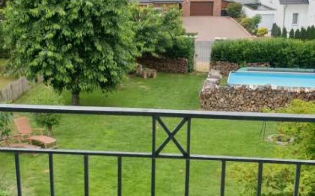 Schonste Lage am Rhein in unmittelbarer Stadtnahe, B & B