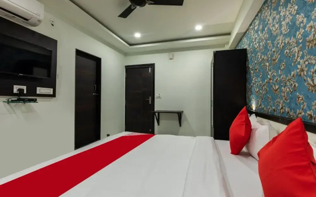 Oyo 42608 Hotel A5