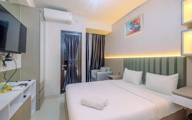 Nice and Comfy Studio Apartment at Transpark Cibubur