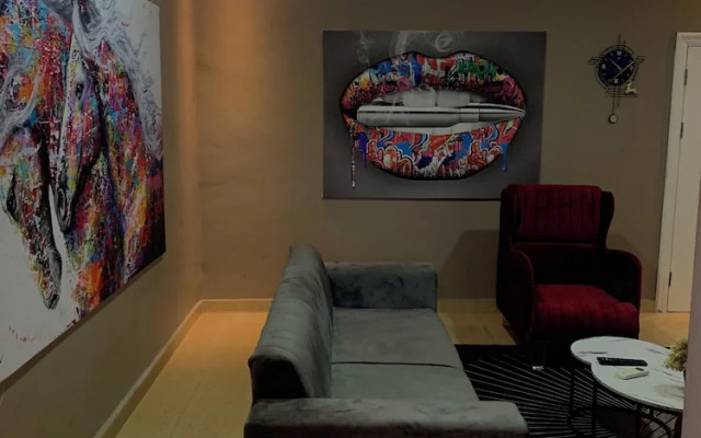 Magic City Apartment