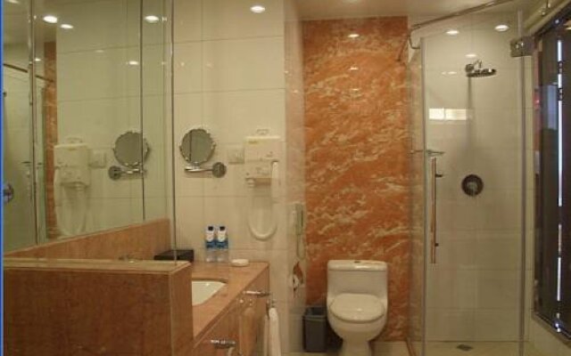 Tarshan Hotel