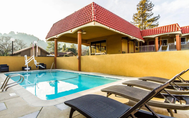 Motel 6 Martinez, CA