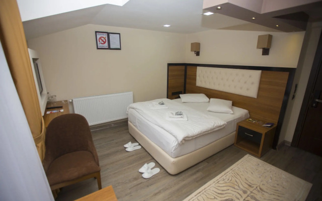 Yayla Otel