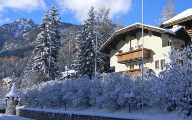 Appartamenti Riz Claudio