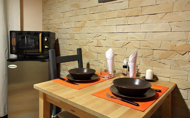 PaulMarie Apartments on Masherova 80