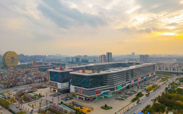Lavande Hotel (Guangzhou Health Ark, Dongsha Metro Station Branch) – Outside – Guangzhou