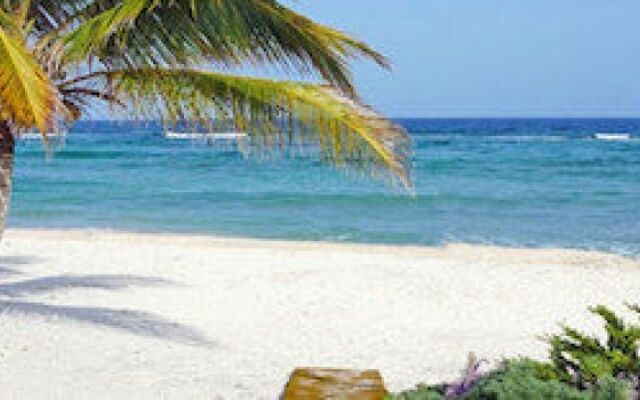 Cayman Brac Beach Villas