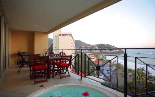 Residence B.ViewGrand 4BR by Villas HK28