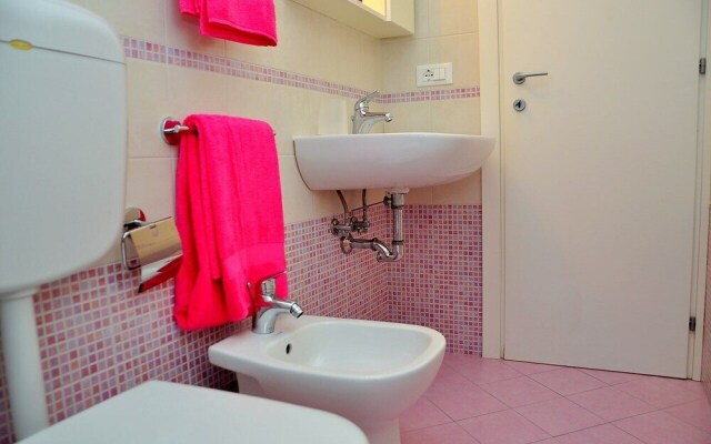 Comfortable Apartment Overlooking the sea