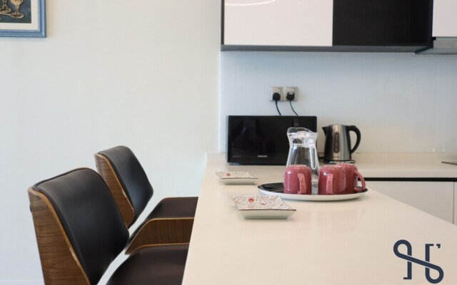 Homesuite' Home at The Loft Imago