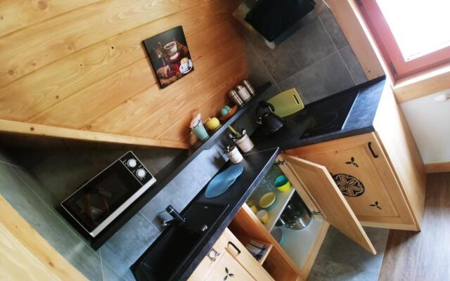 U Hani w pobli?u Gor?cy Potok i Termy