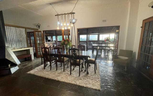 49 on Main: A Spacious Self Catering Guesthouse