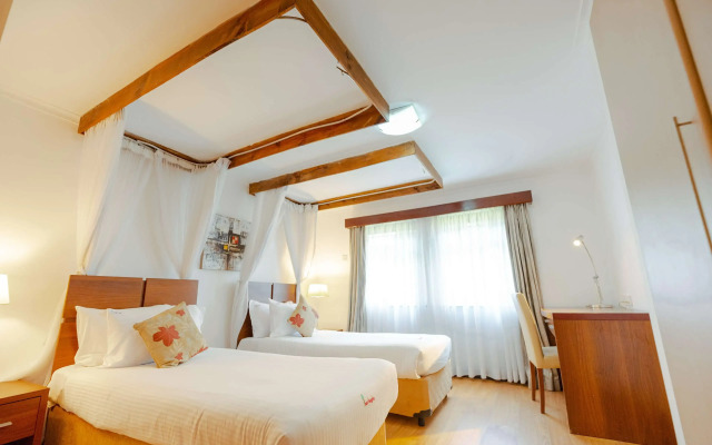 Heri Heights Hotel Apartments, SureStay Collection by BW