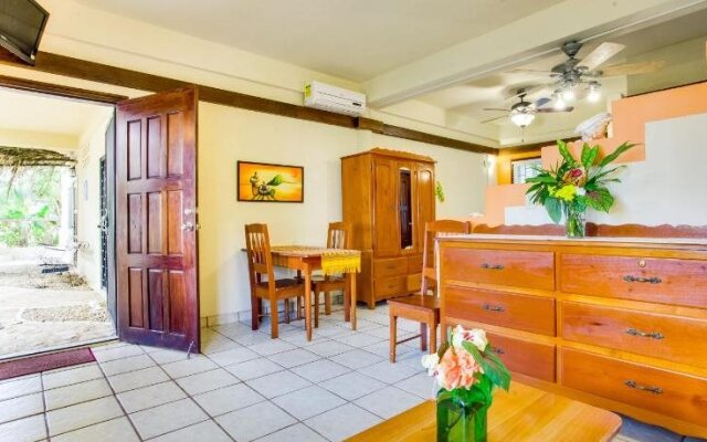 Buttonwood Belize