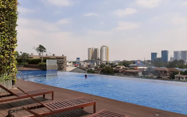 Fully Furnished with Cozy Design Studio Apartment Springwood Residence