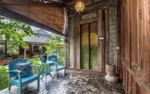 Wayang Retreat