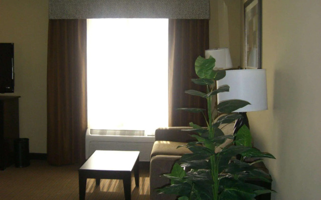 Hampton Inn & Suites Pueblo/North