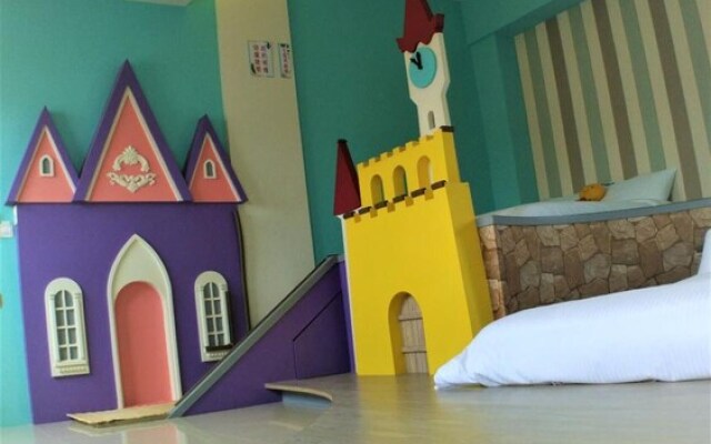 Honey B Trip B&B