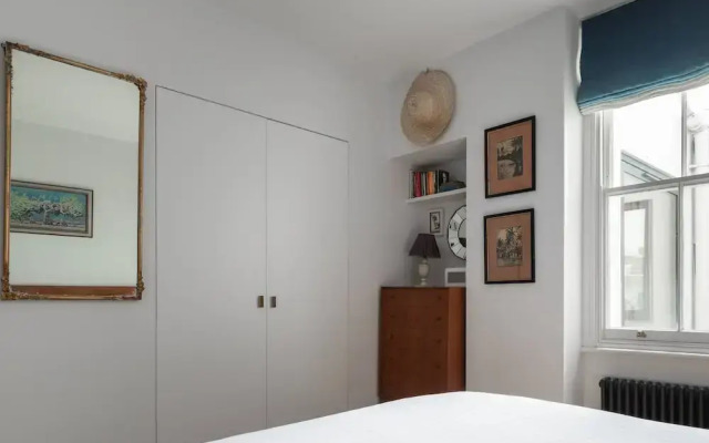 Colville Terrace IV by Onefinestay