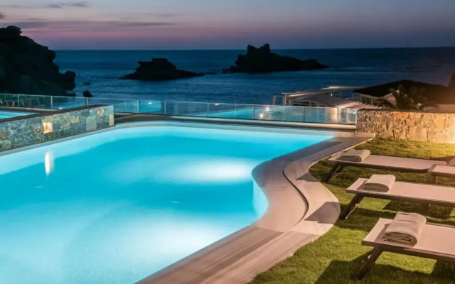 Made By The Sea Villas 9 Bdrm