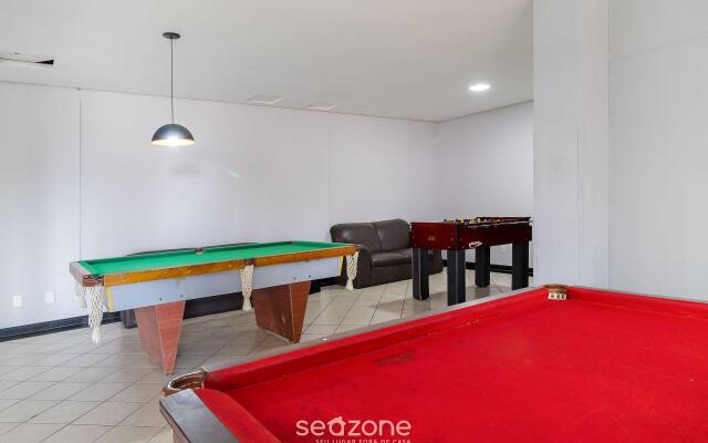 Apt c/ Varanda in Condominio Pe na Areia Iho127