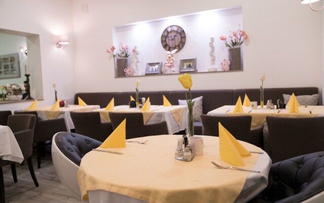 Pension & Restaurant La Amalia