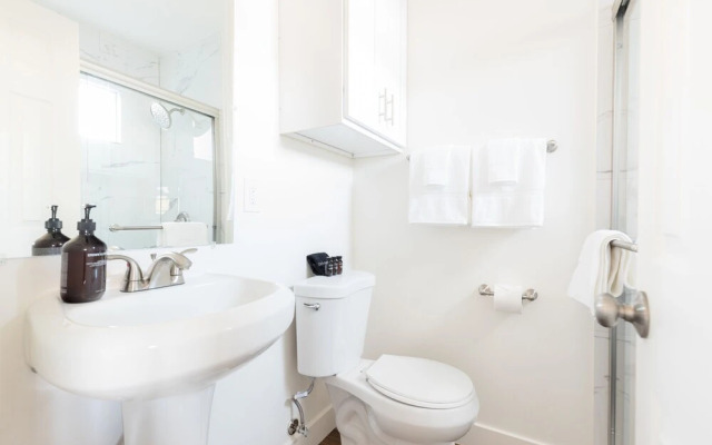 Grant Hill II by Avantstay Contemporary Home w/ Patio 5min to Balboa Park