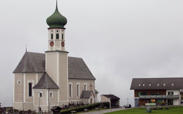 Cozy Apartment in Bartholomaberg Near Ski Area