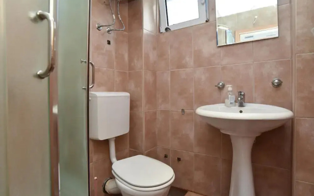 Studio With Balcony 4 min to Beach in Budva