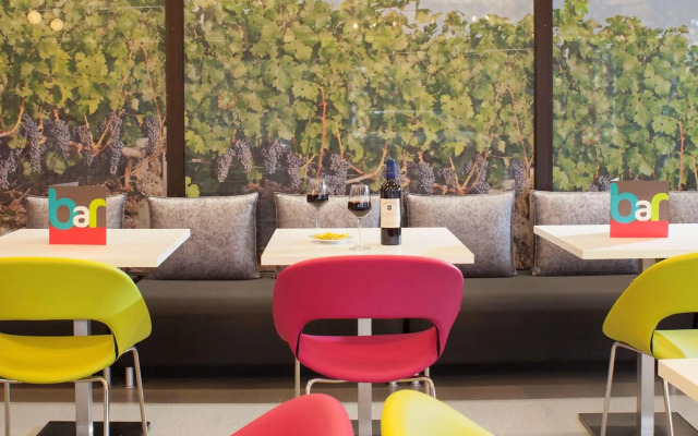 ibis Styles Bordeaux Saint Médard