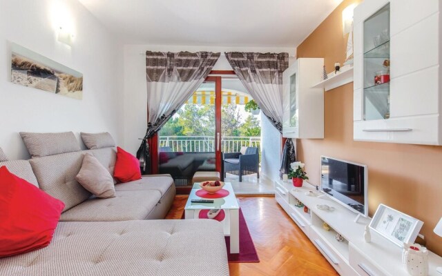 Nice Home in Jadranovo With Wifi and 1 Bedrooms