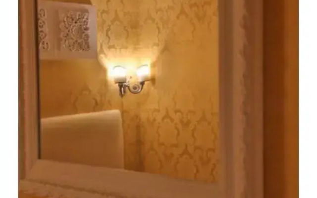 Otto House Apartment