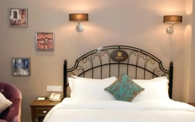 Folunsi Garden Hotel