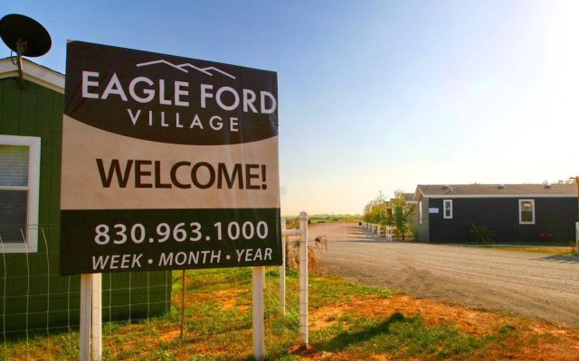 Eagle Ford Village Suites
