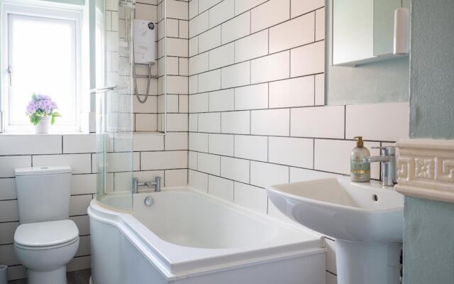 Luxurious 2-bed House in Dartford