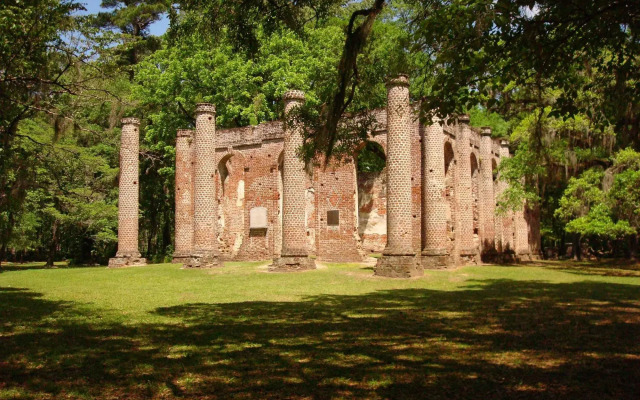 Best Western Sea Island Inn