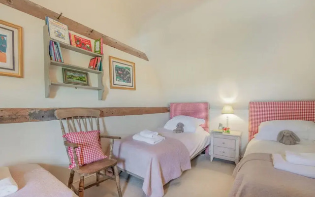 Beachy Barn