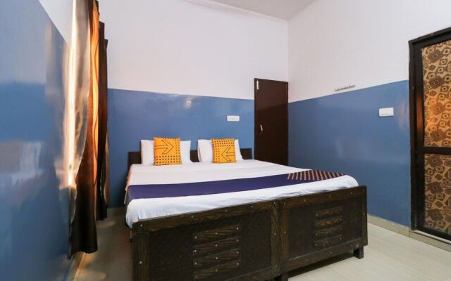 Spot On 61705 Hotel Rose Star