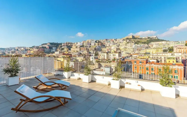 Poerio Rooftop Luxury Apartment