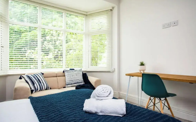 Spacious 5 Bed House Newcastle Gateshead