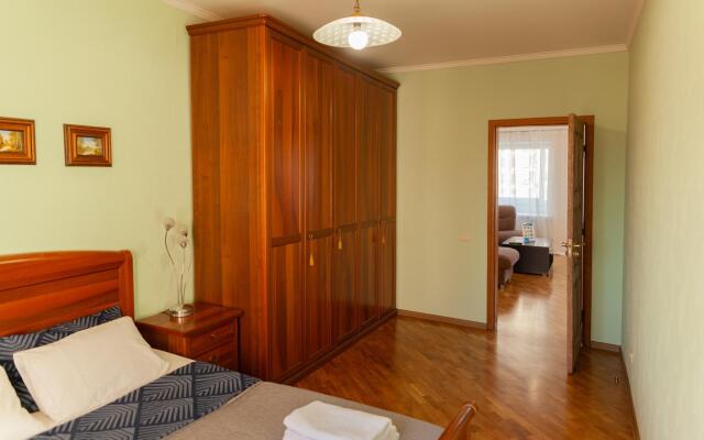 Apartments on Friedrich Engels street 73