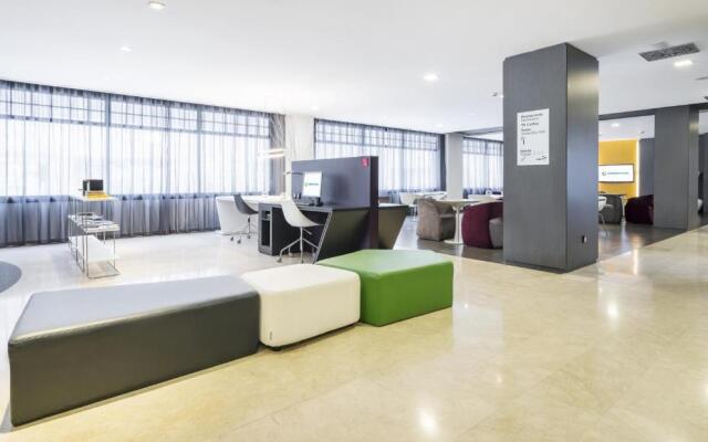 Hotel ILUNION Romareda