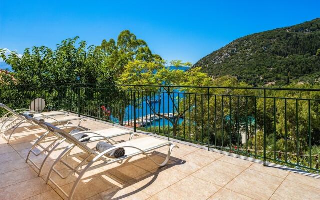 Elia Beach Villa in Ithaki