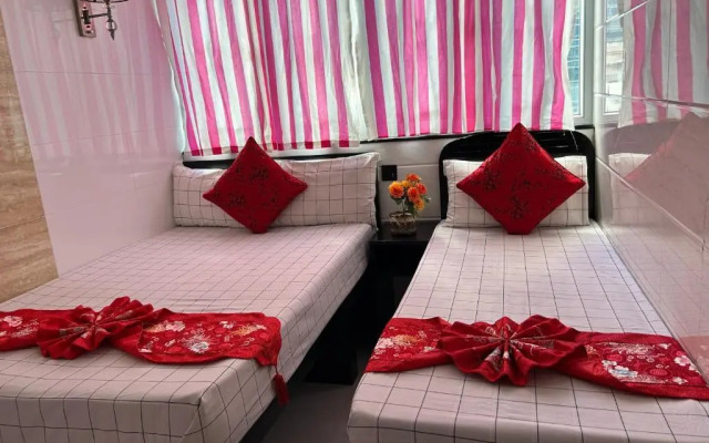 Woodstock Hostel